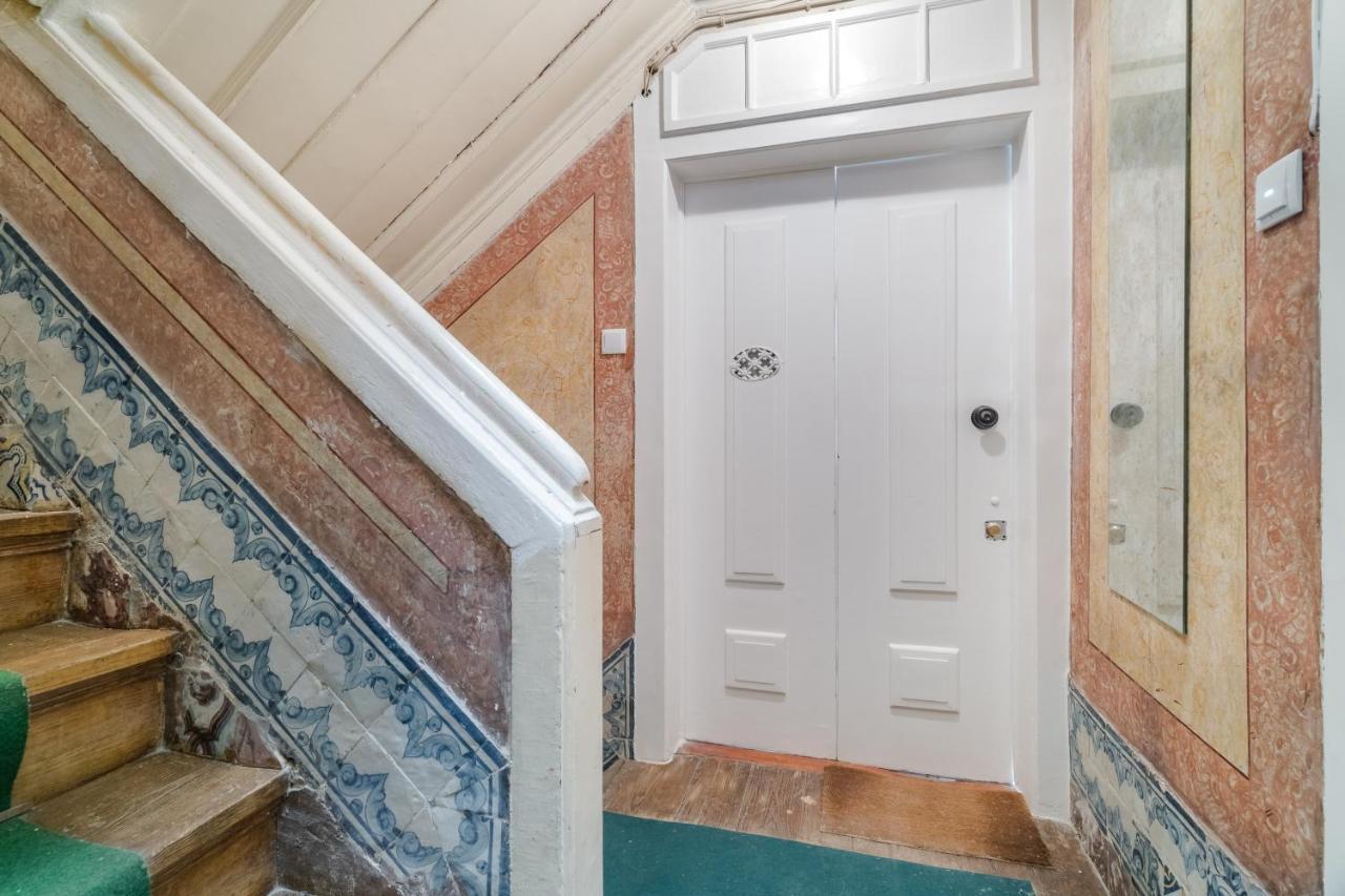 Casa Boma Lisboa - Typical And Spacious Apartment - Lapa II Екстер'єр фото